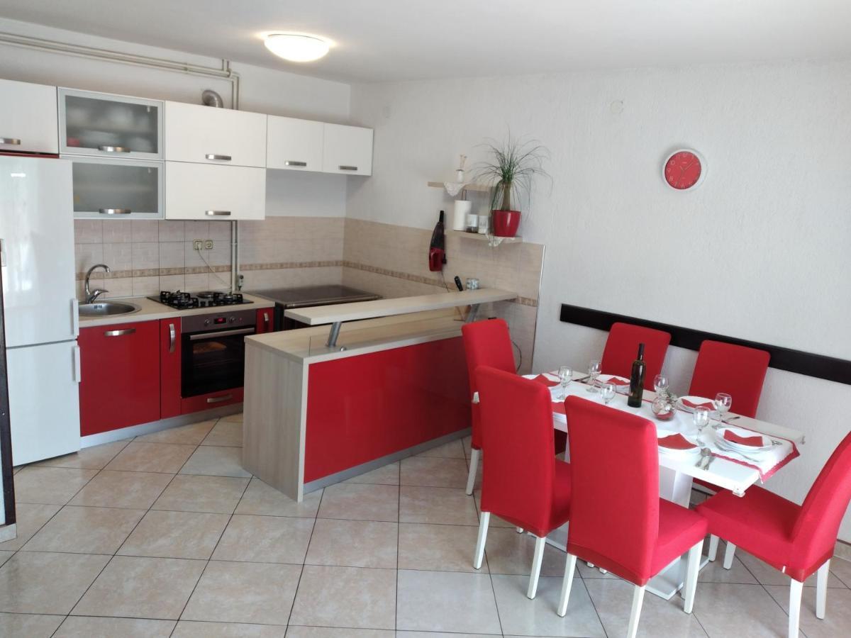 Josip Apartment Sveti Juraj Exterior foto